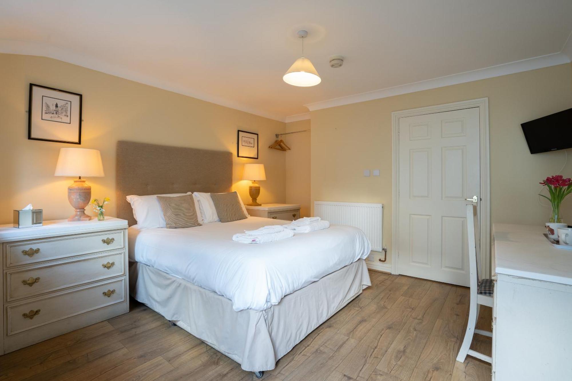 The Bedingfeld Arms Hotel Oxborough Bilik gambar