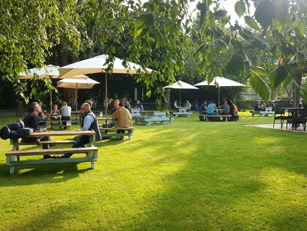 The Bedingfeld Arms Hotel Oxborough Luaran gambar